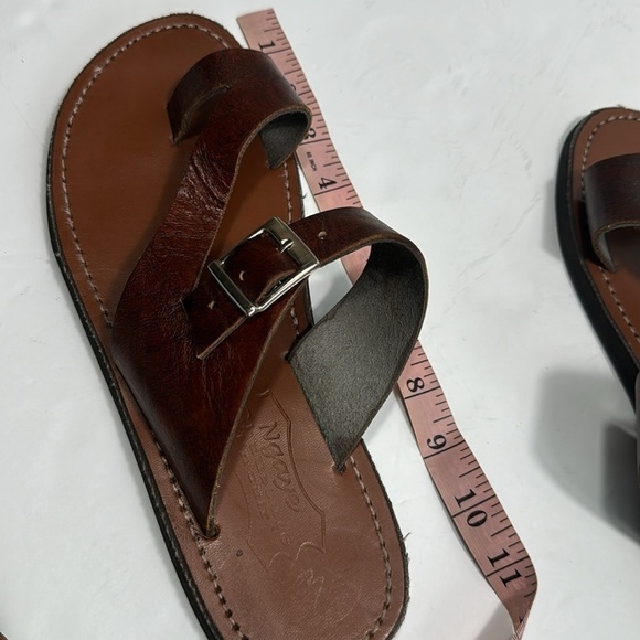 Sandals_&_Flip_Flops
